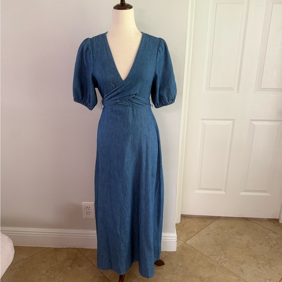 Old Navy Dresses & Skirts - Old Navy Denim Blue Maxi Dress